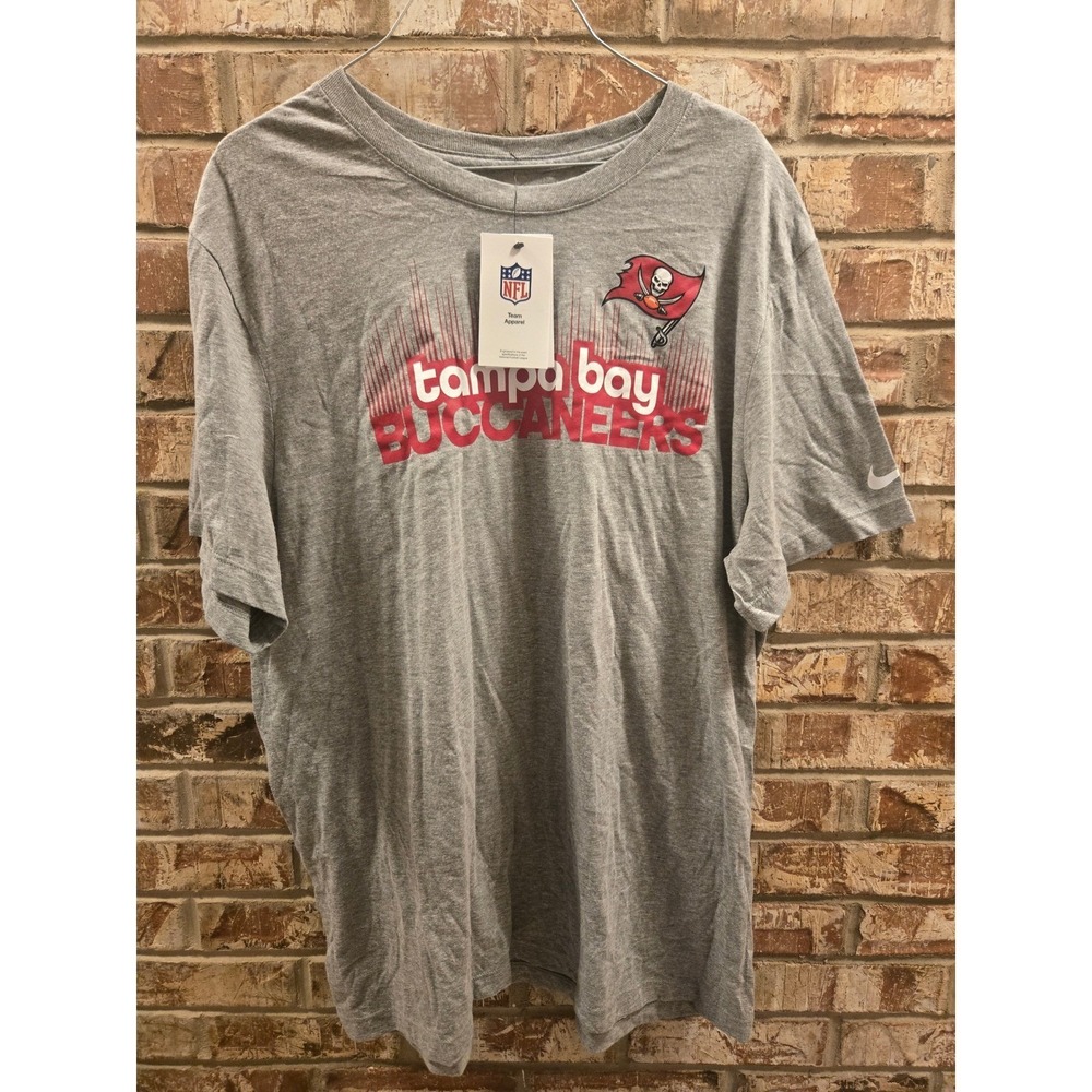 Nike Tampa Bay Buccaneers NFL Football T-Shirt Mens XL Extra Large Gray